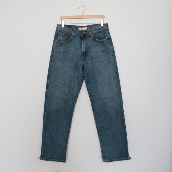 Mens Levi's 550 Relaxed Fit Medium Wash Denim Jeans Size W32 x L32 - Picture 2 of 12